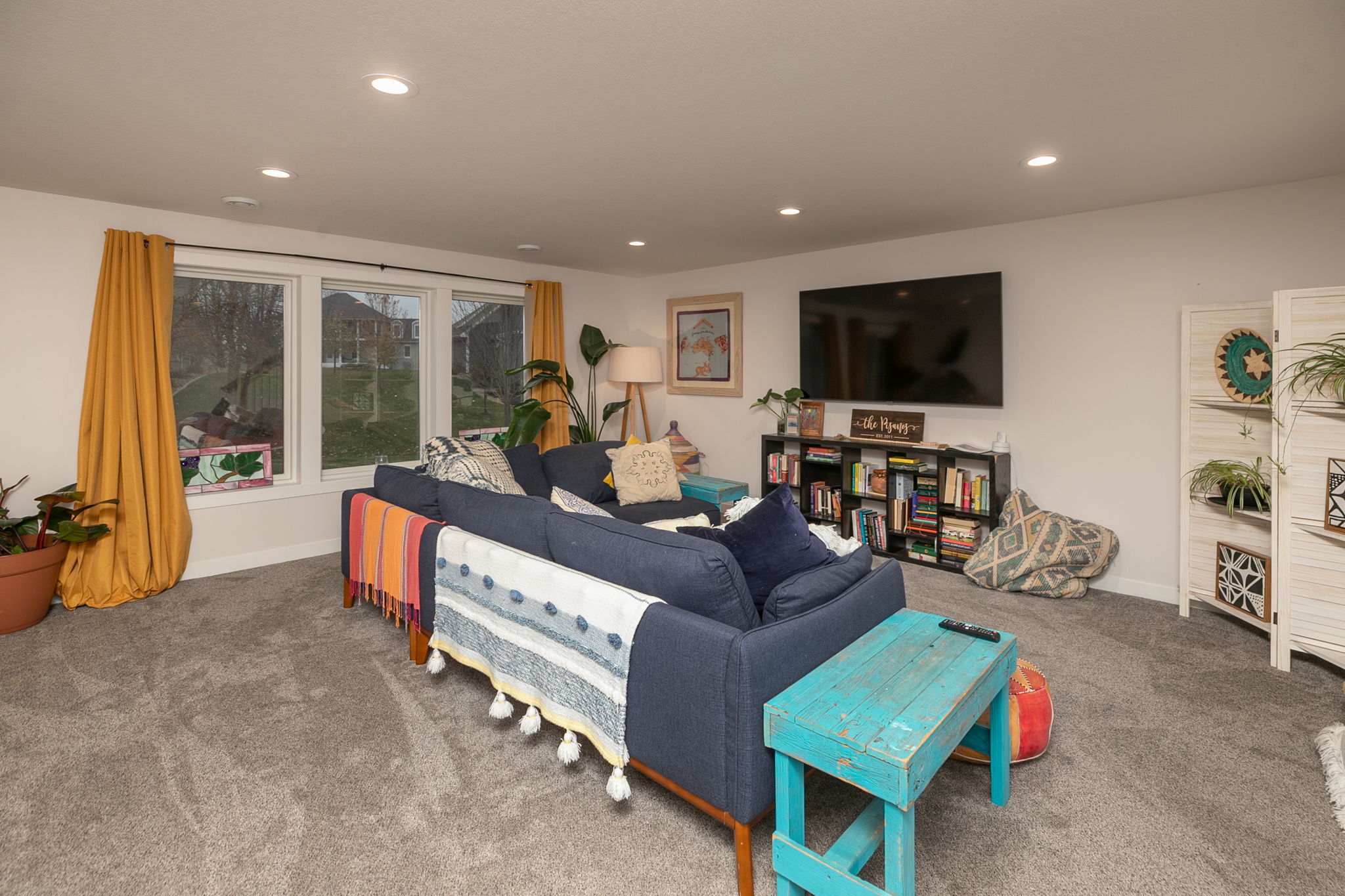 35-Family Room