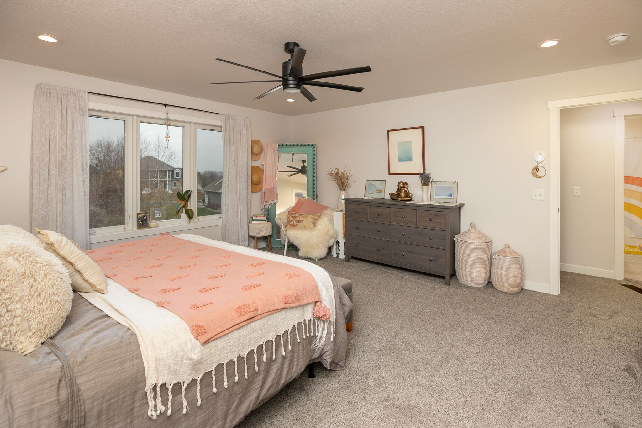 23-Primary Bedroom