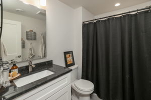 43-Bathroom
