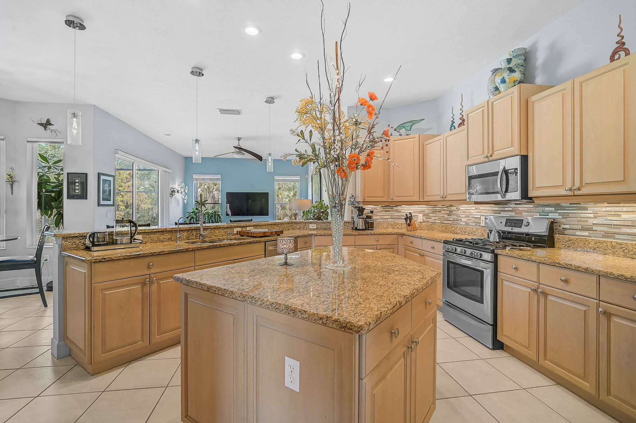 919 Tranquility Cir-29