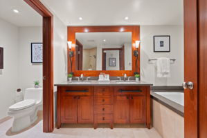  Photo 98