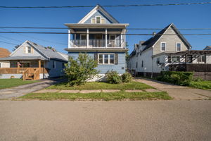  Photo 0