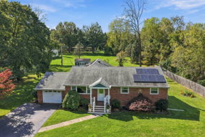 92 Evergreen Dr, New Britain, PA 18901, USA Photo 6