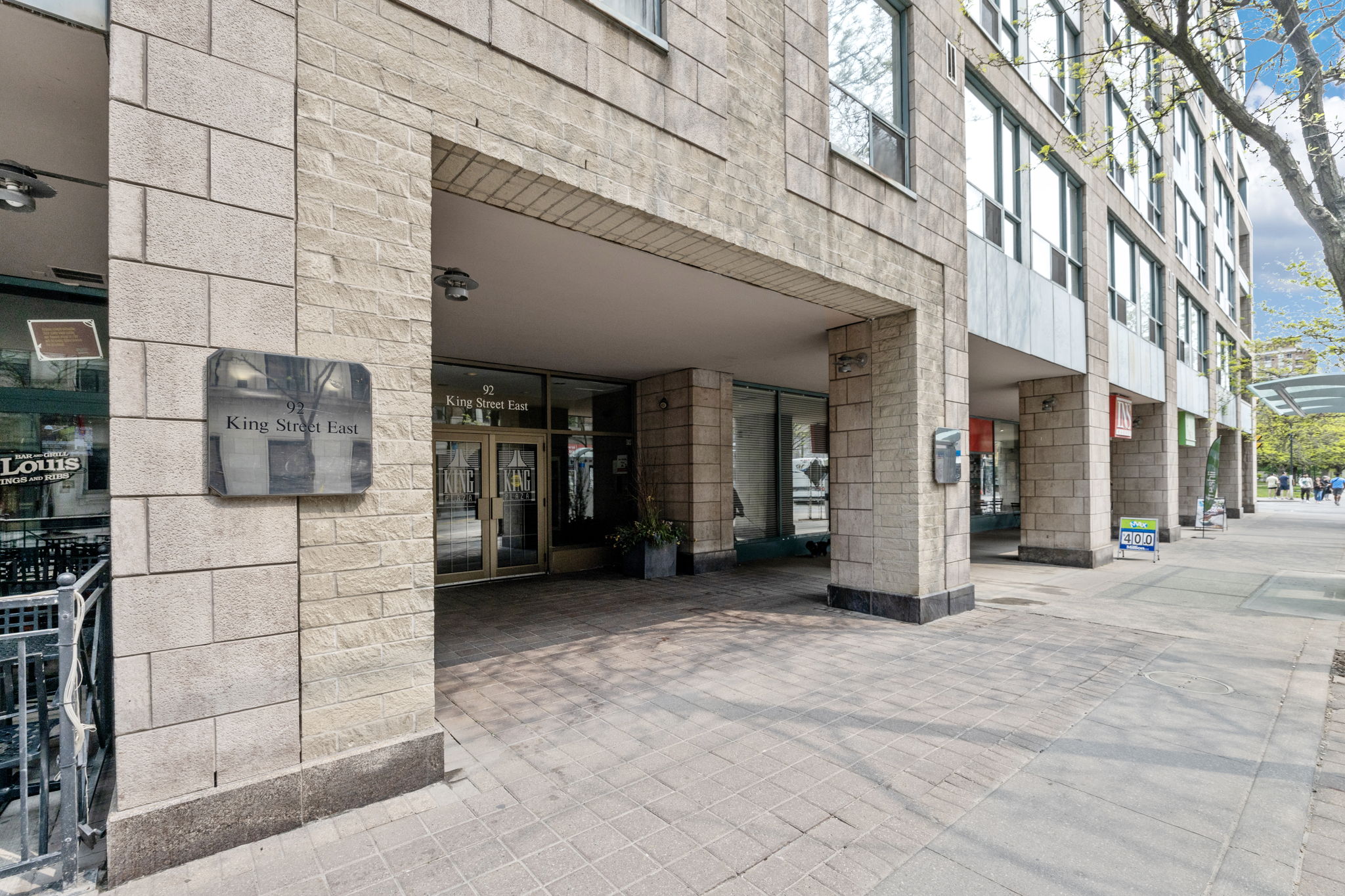 Toronto property showcase — delivered property photograph 23