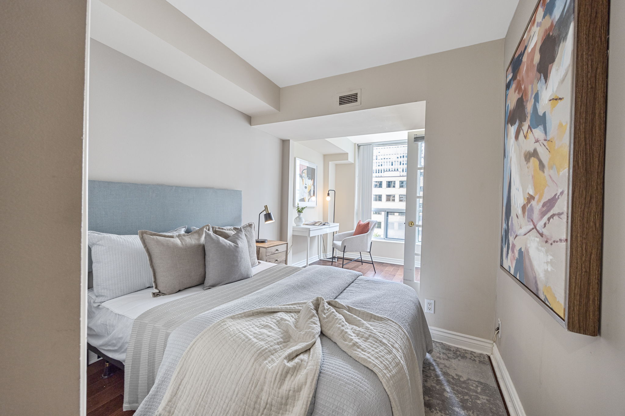 Toronto property showcase — delivered property photograph 12