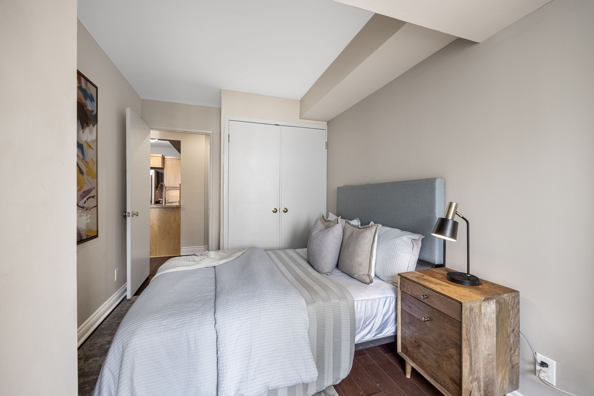 Toronto property showcase — delivered property photograph 13
