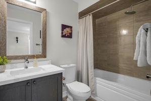  Photo 49