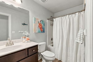  Photo 38