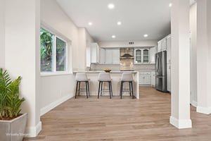 920 Glen Oaks Blvd_MEDIA360VR-19 virtually staged.jpeg