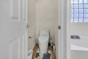  Photo 31