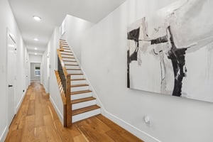 Muncie Ave-S0105-006.jpg