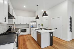 Muncie Ave-S0105-015.jpg