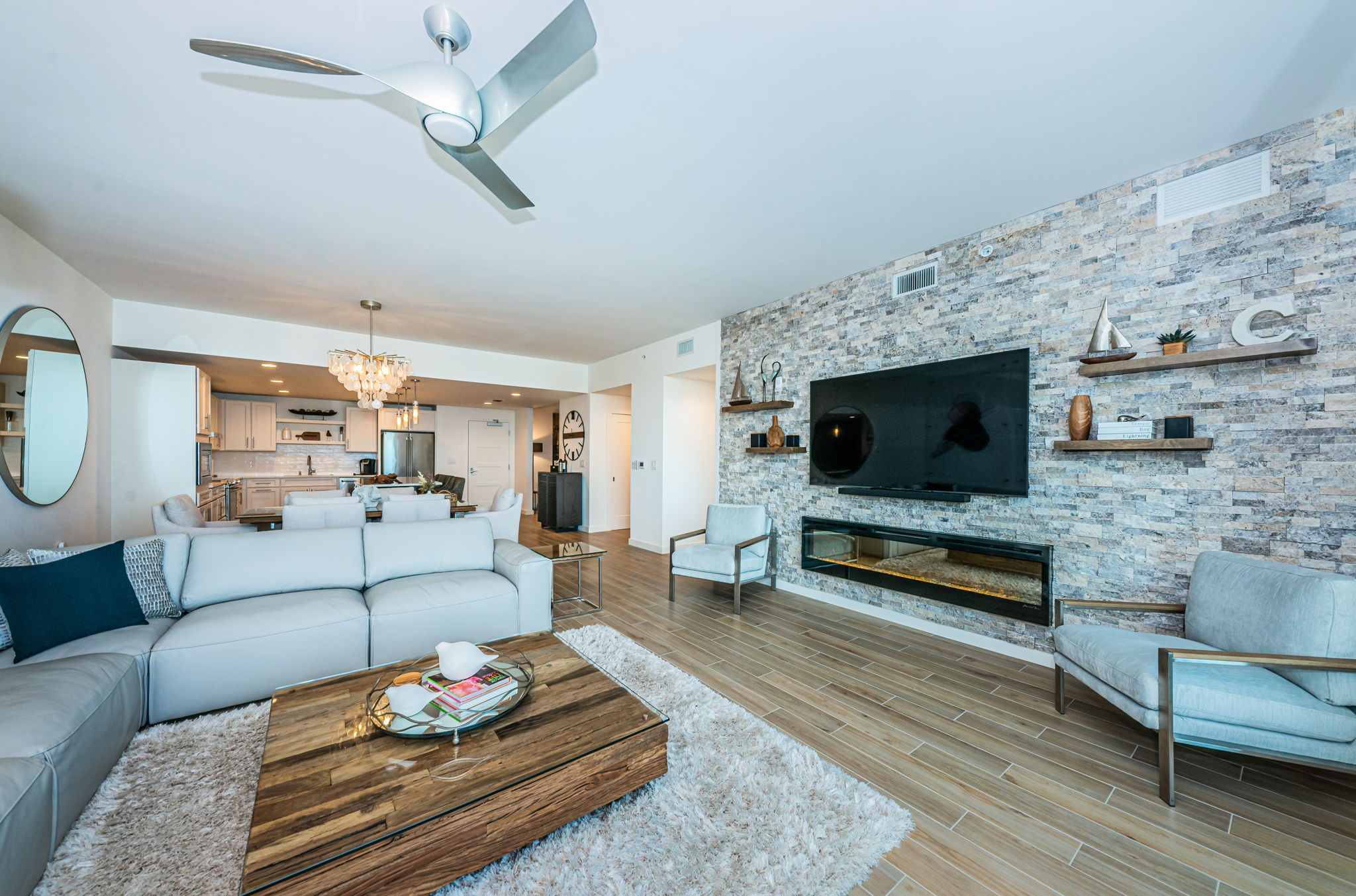 Living Room4-2