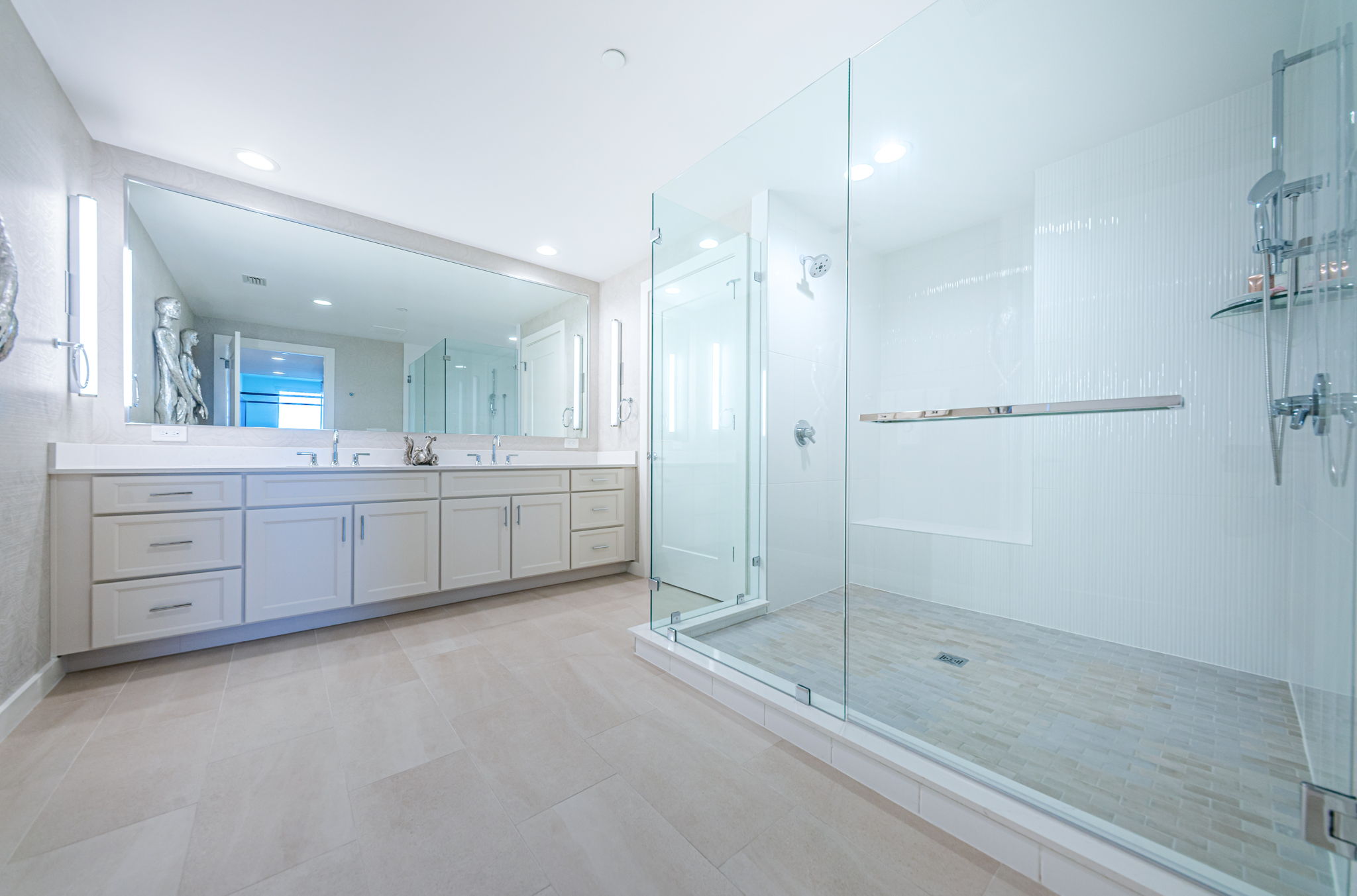 Master Bathroom1a