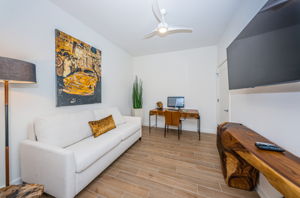 Office1a