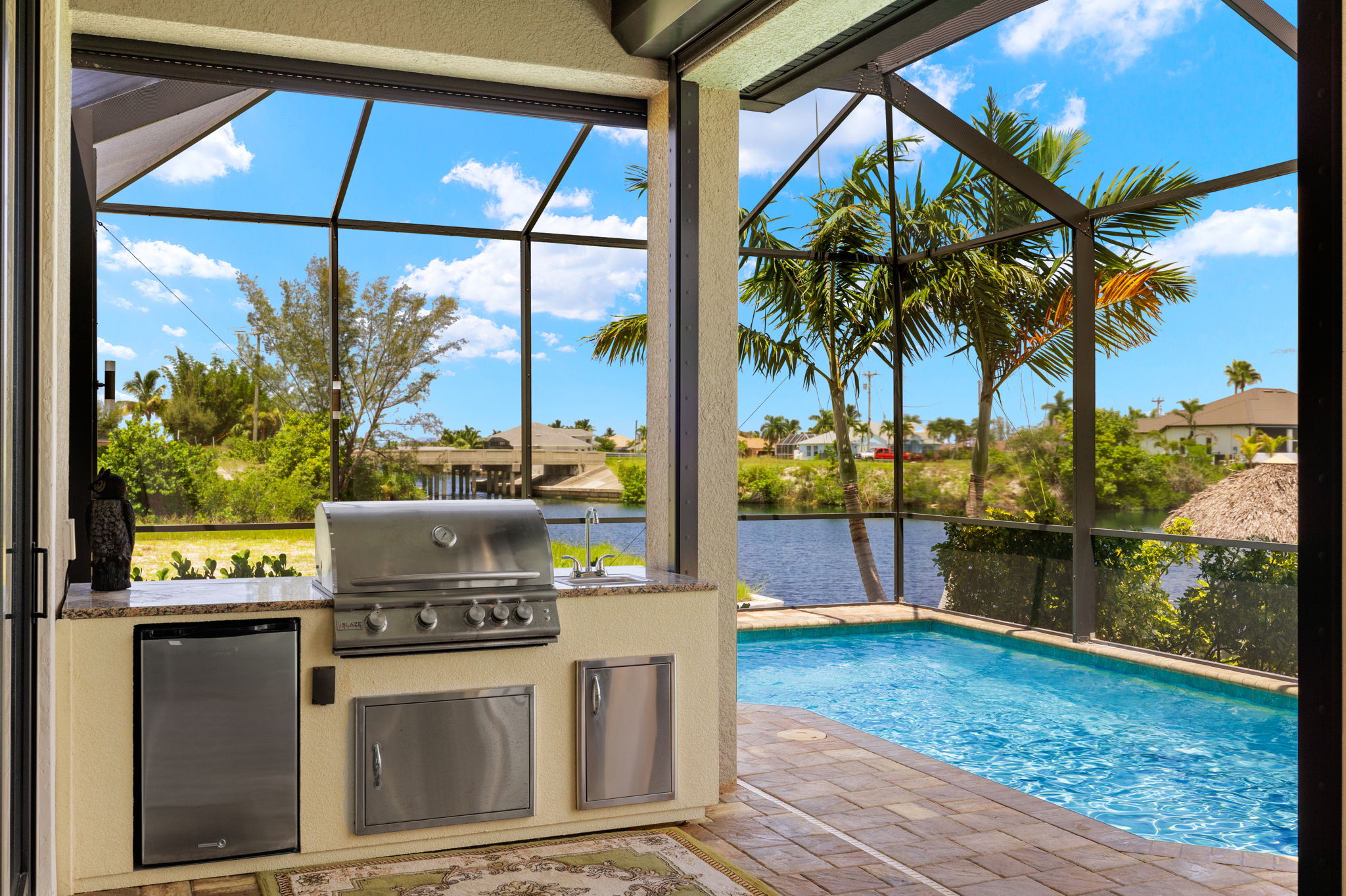 Outdoor Kitchen