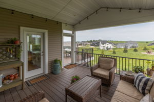 51-Screened Porch