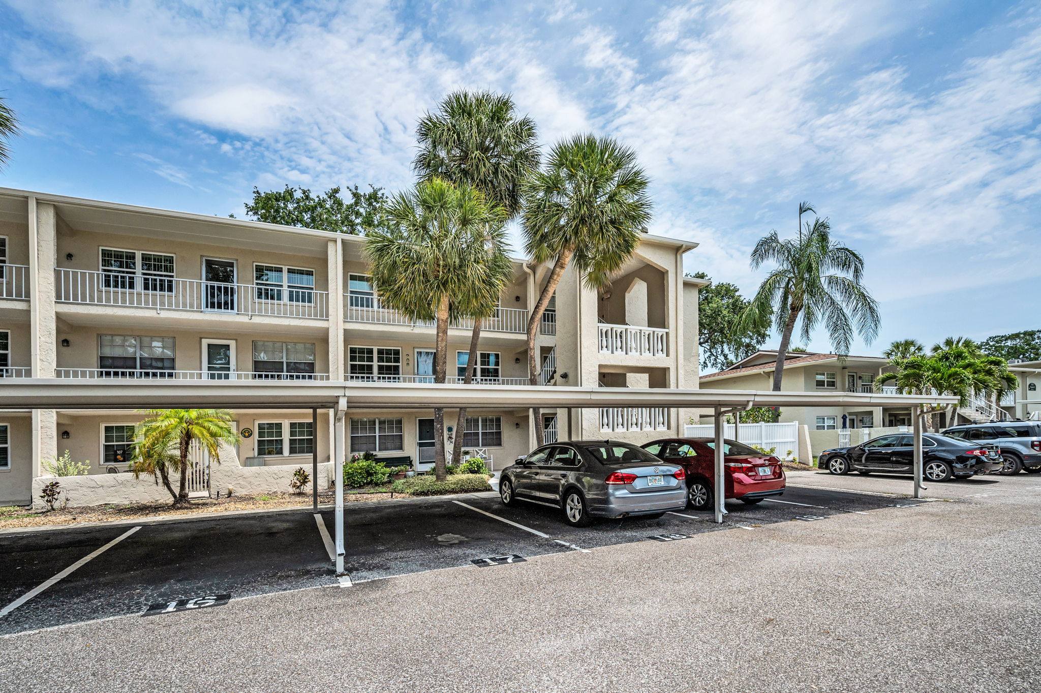 Front Exterior2