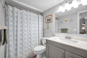 Bathroom2