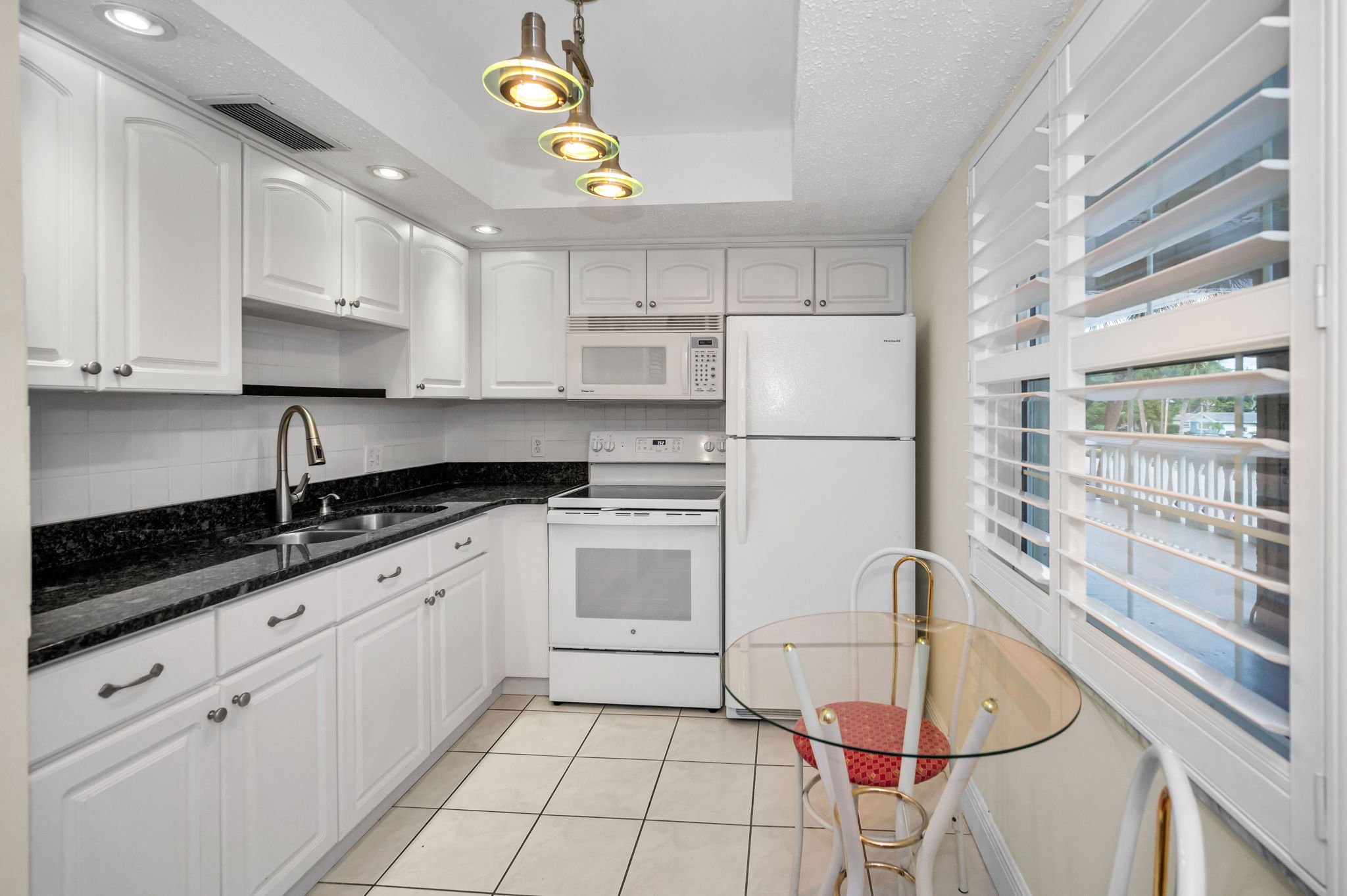 Kitchen1