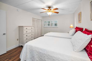 Bedroom1b