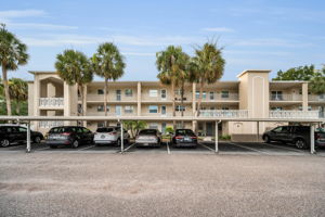 Front Exterior6