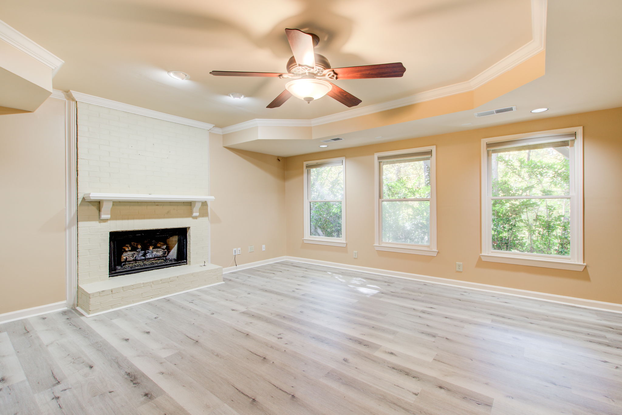 57 Terrace Level Living Room A