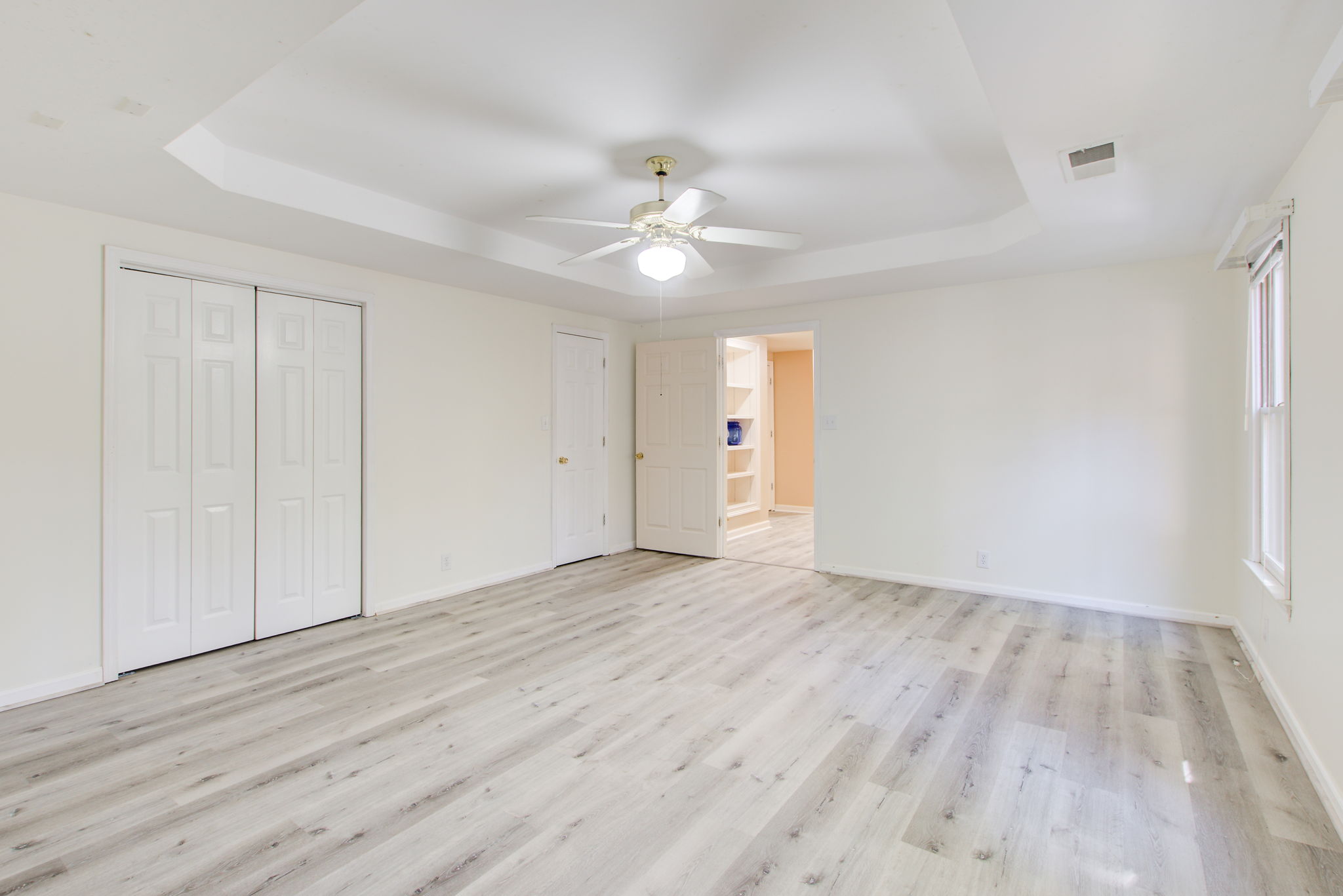 70 Terrace Level BR 6 B