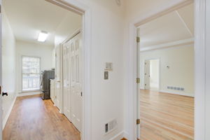 17 Laundry Main BR Split