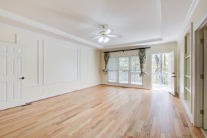 18 Main BR A w Deck Walkout