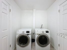  Photo 49