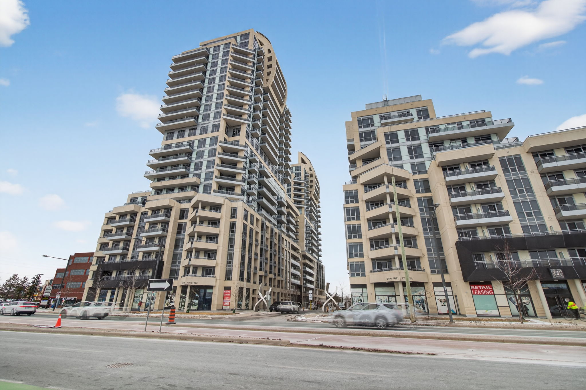 9201 Yonge St Richmond Hill, ON L4C 1H9