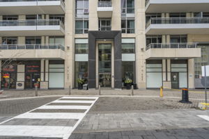 9201 Yonge St Unit 1501
