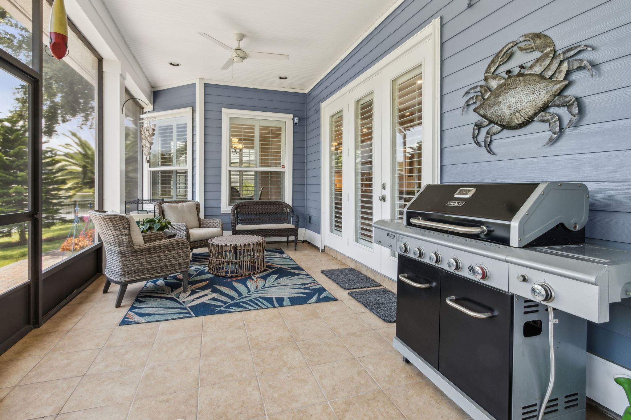Large Lanai