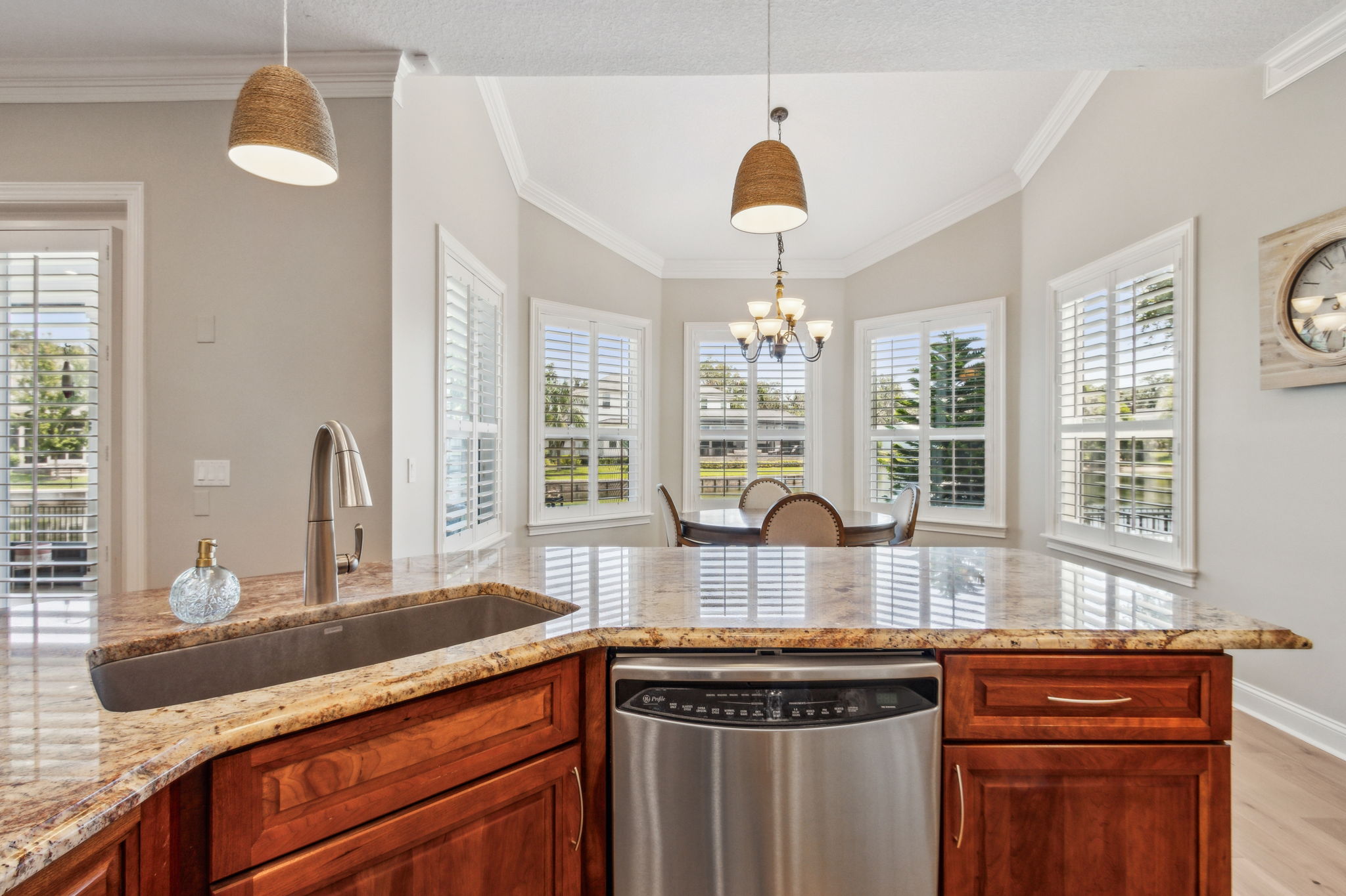 Kitchen with Views!