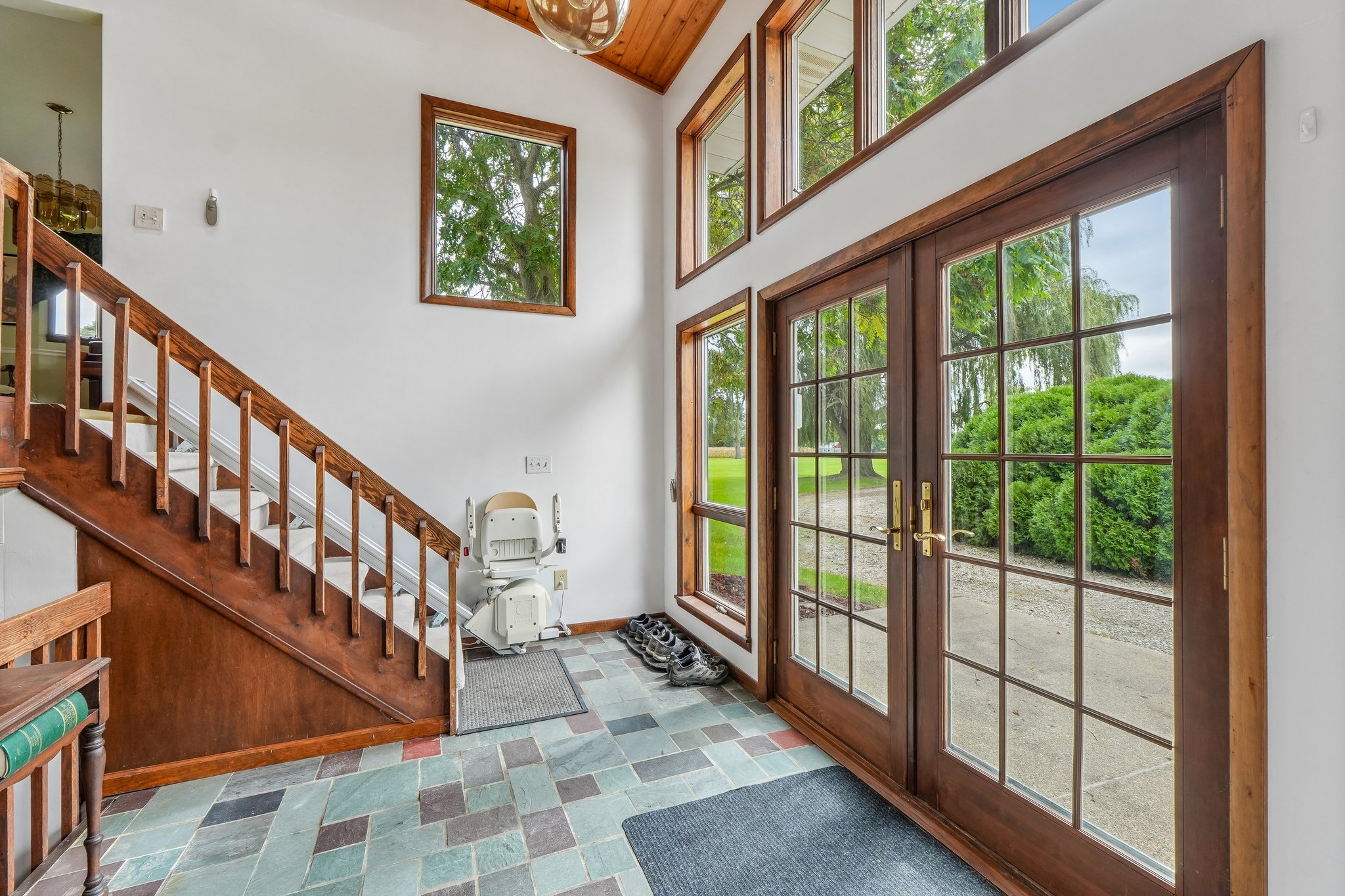 9205 Bemis Rd-S2309-003.jpg