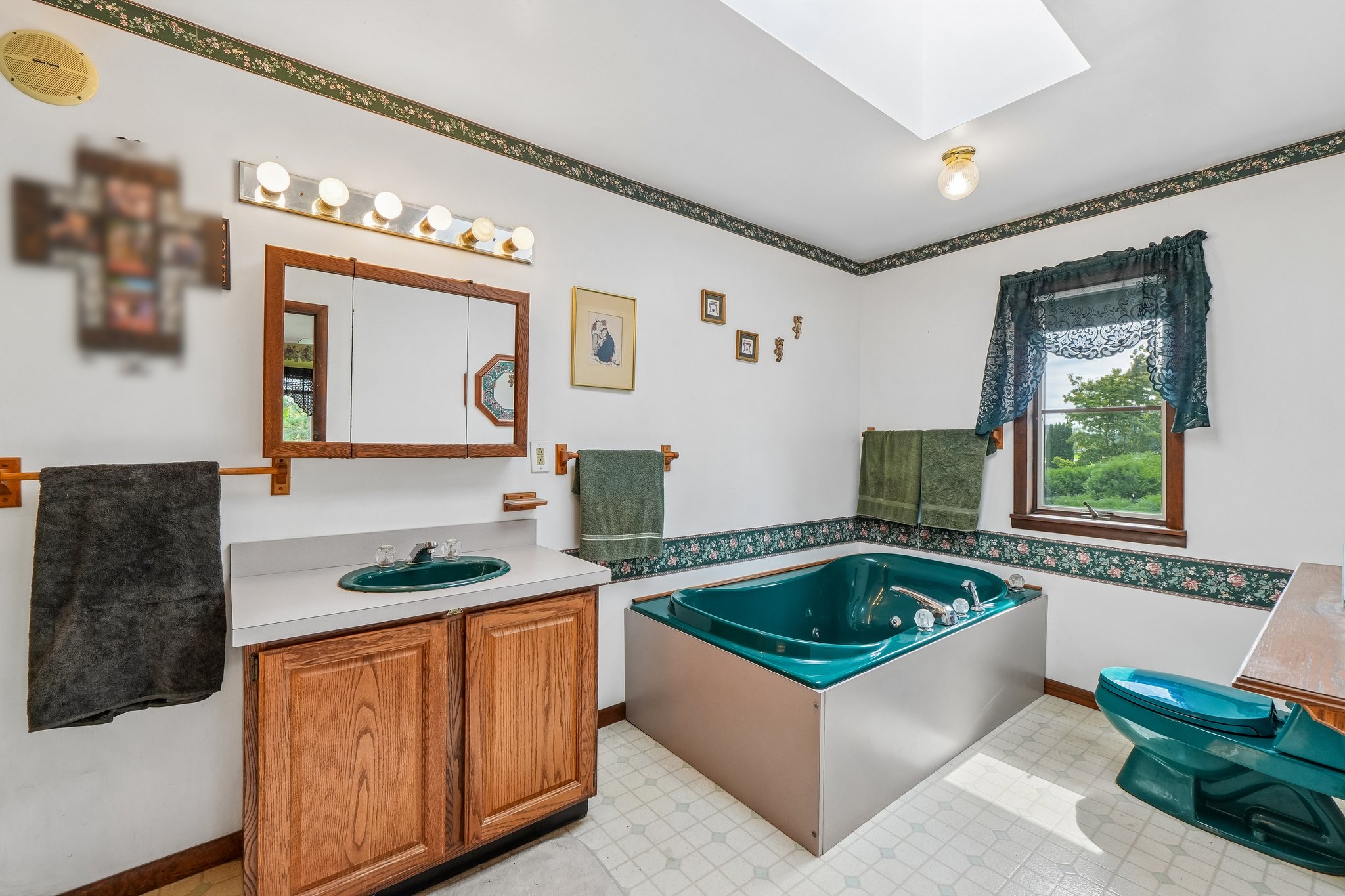9205 Bemis Rd-S2309-030.jpg