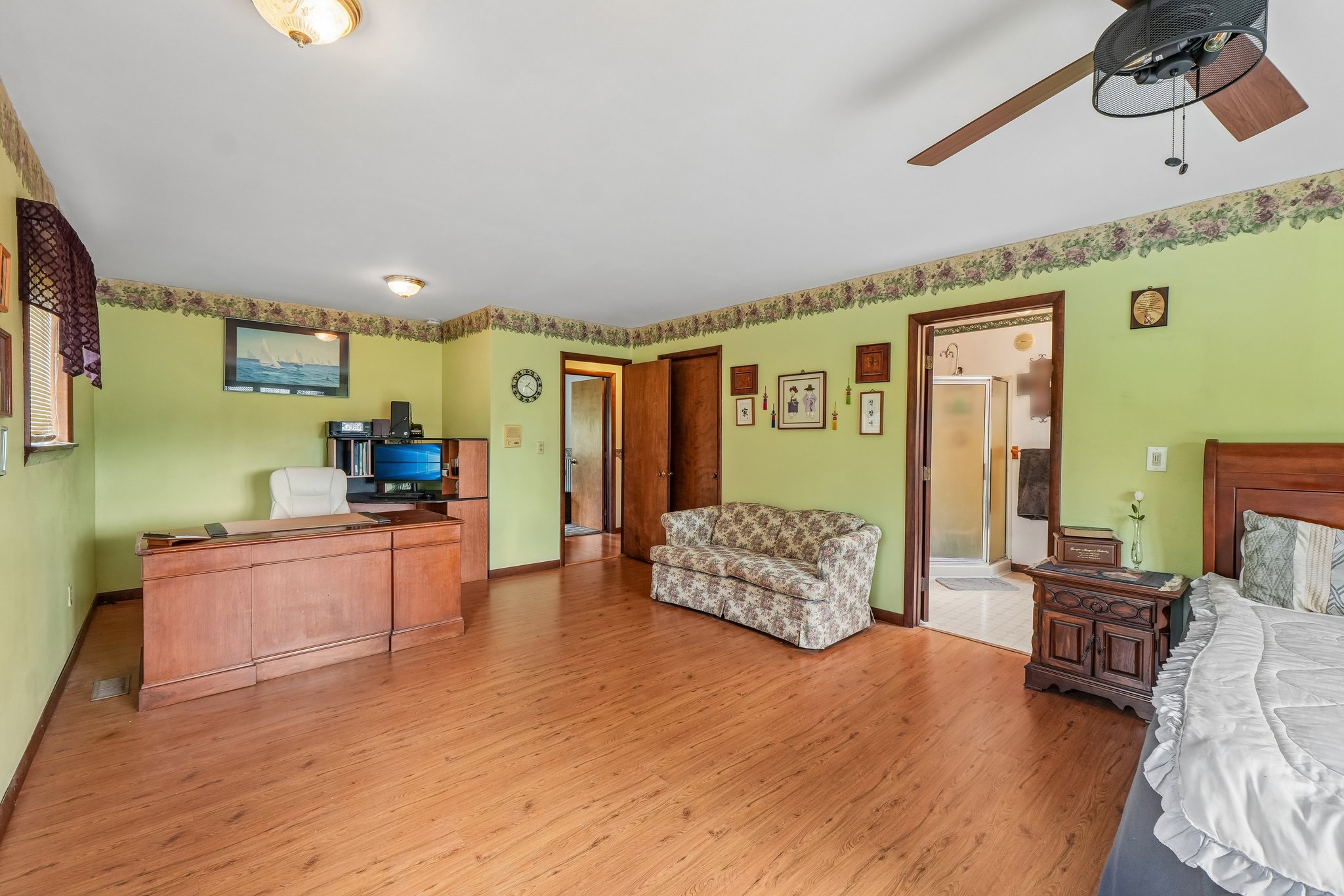 9205 Bemis Rd-S2309-034.jpg