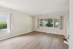 Lynwood Dr-S2207-022.jpg