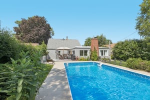 Lynwood Dr-S2207-047.jpg