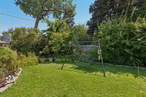 Lynwood Dr-S2207-050.jpg