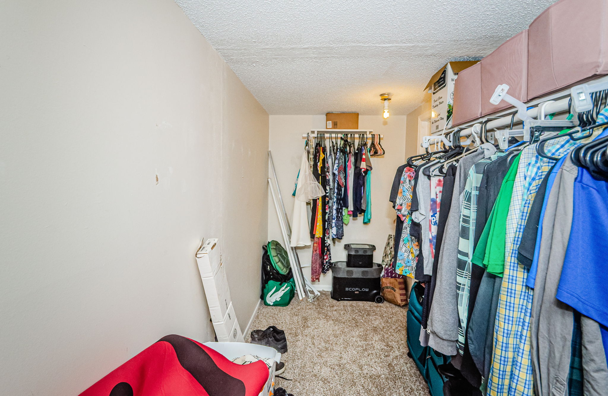 Bedroom Adjoining Closet