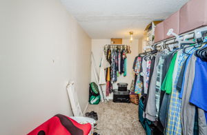 Bedroom Adjoining Closet