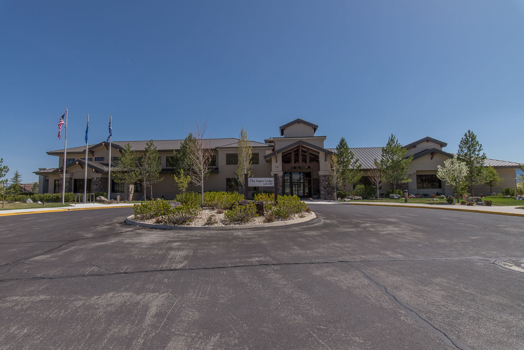 Aspen Lodge Clubhouse - HOA Amenity