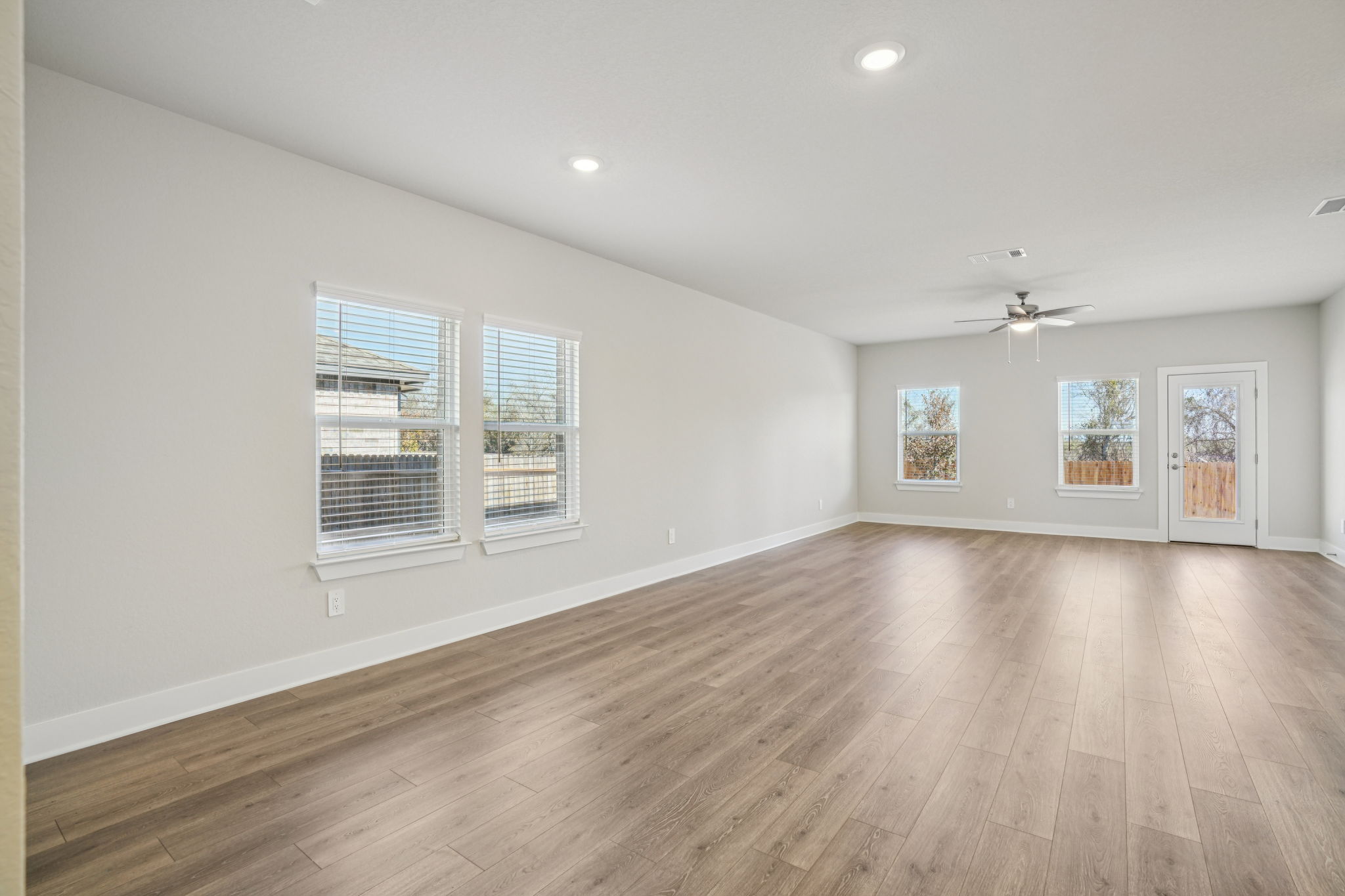 San Antonio -  Carmel Ranch-9208 Carmel Vw Schertz TX 78154-005