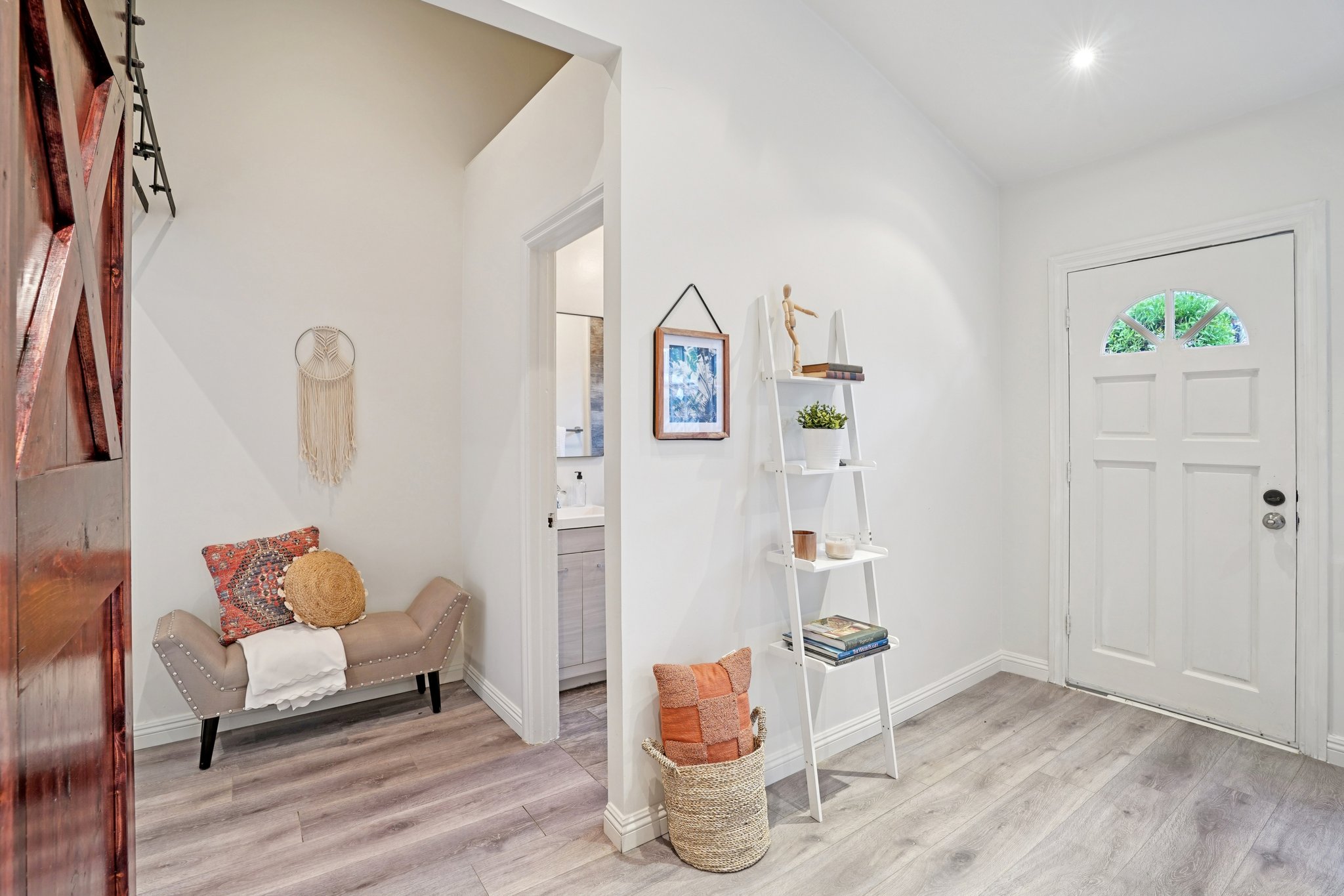 National Blvd-S0301-005.jpg