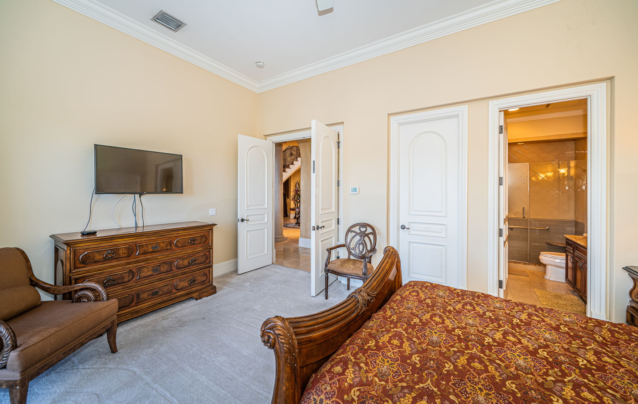 First Floor Guest Bedroom1c