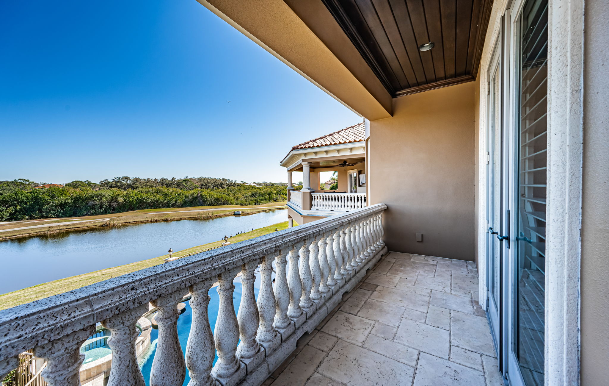 Upper Level Guest Bathroom3 Balcony