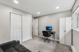 130th St H201-S2504-014.jpg