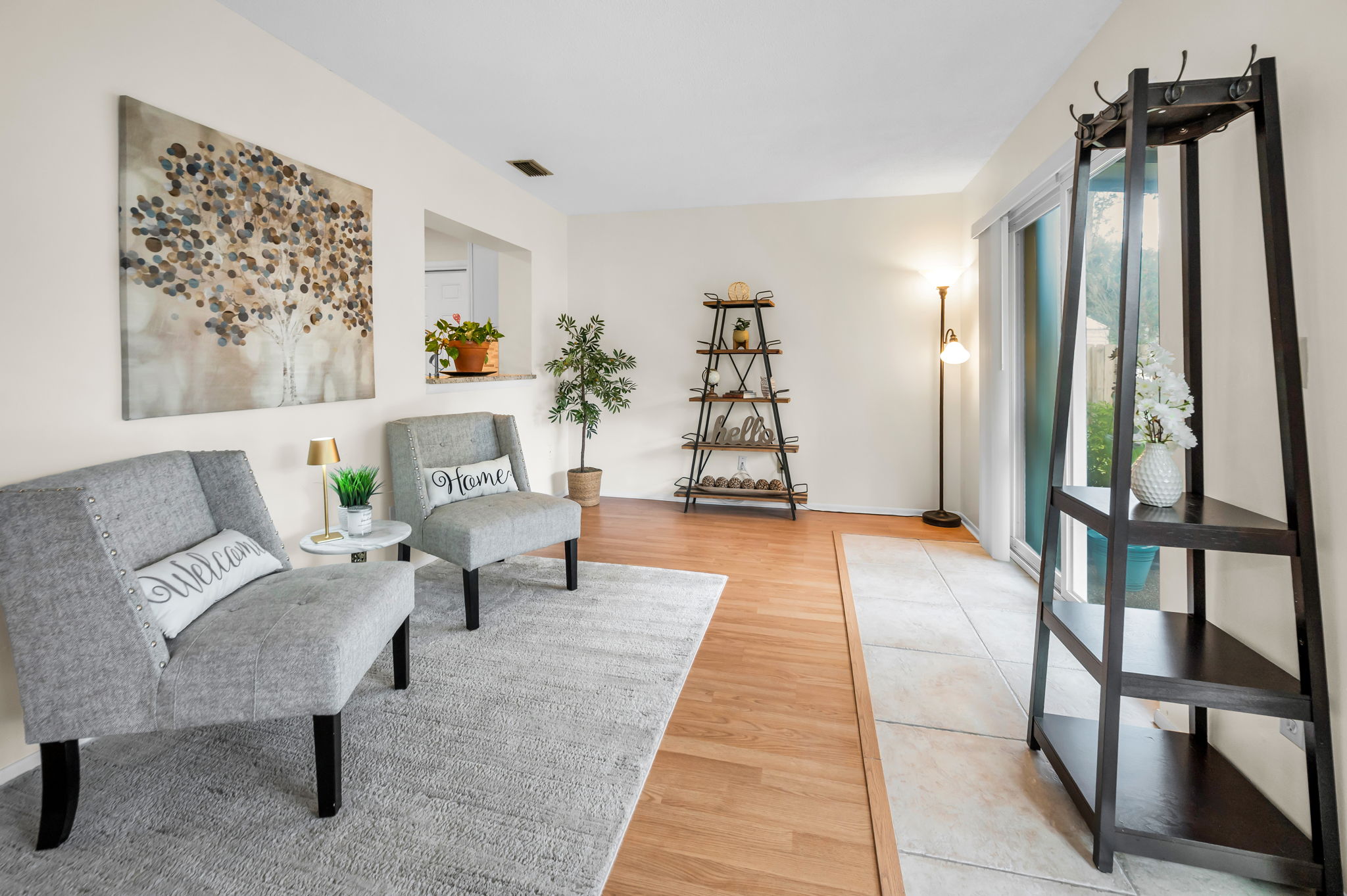 Living Room5